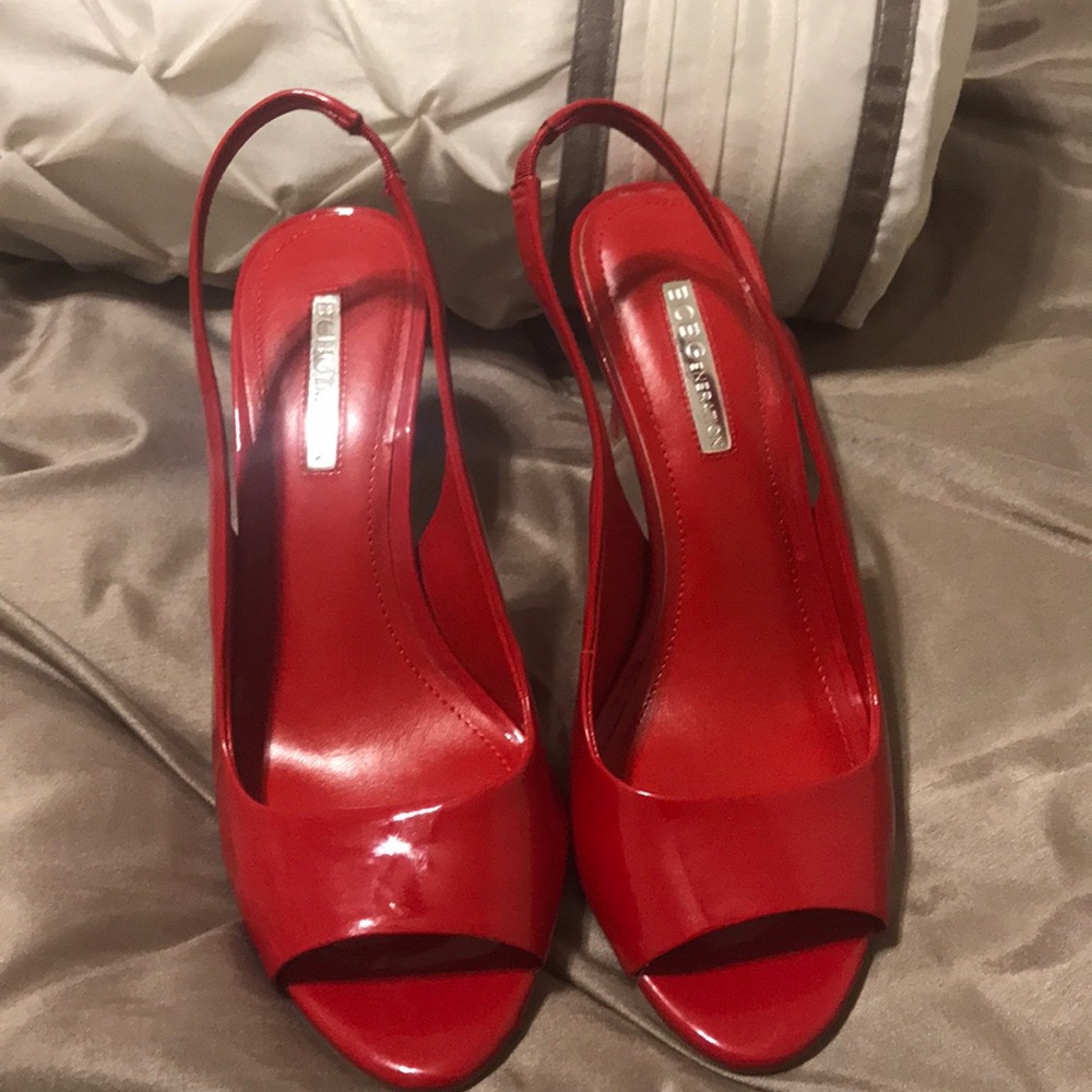 BCBG RED PEEP TOE SLINGBACK HEELS